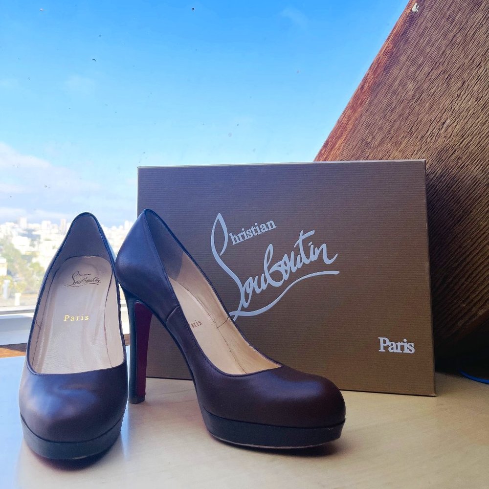 Leather Pumps Round Toes by Christian Louboutin Paris